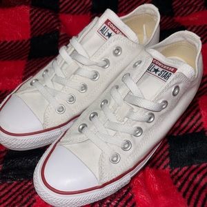 classic white low top converse